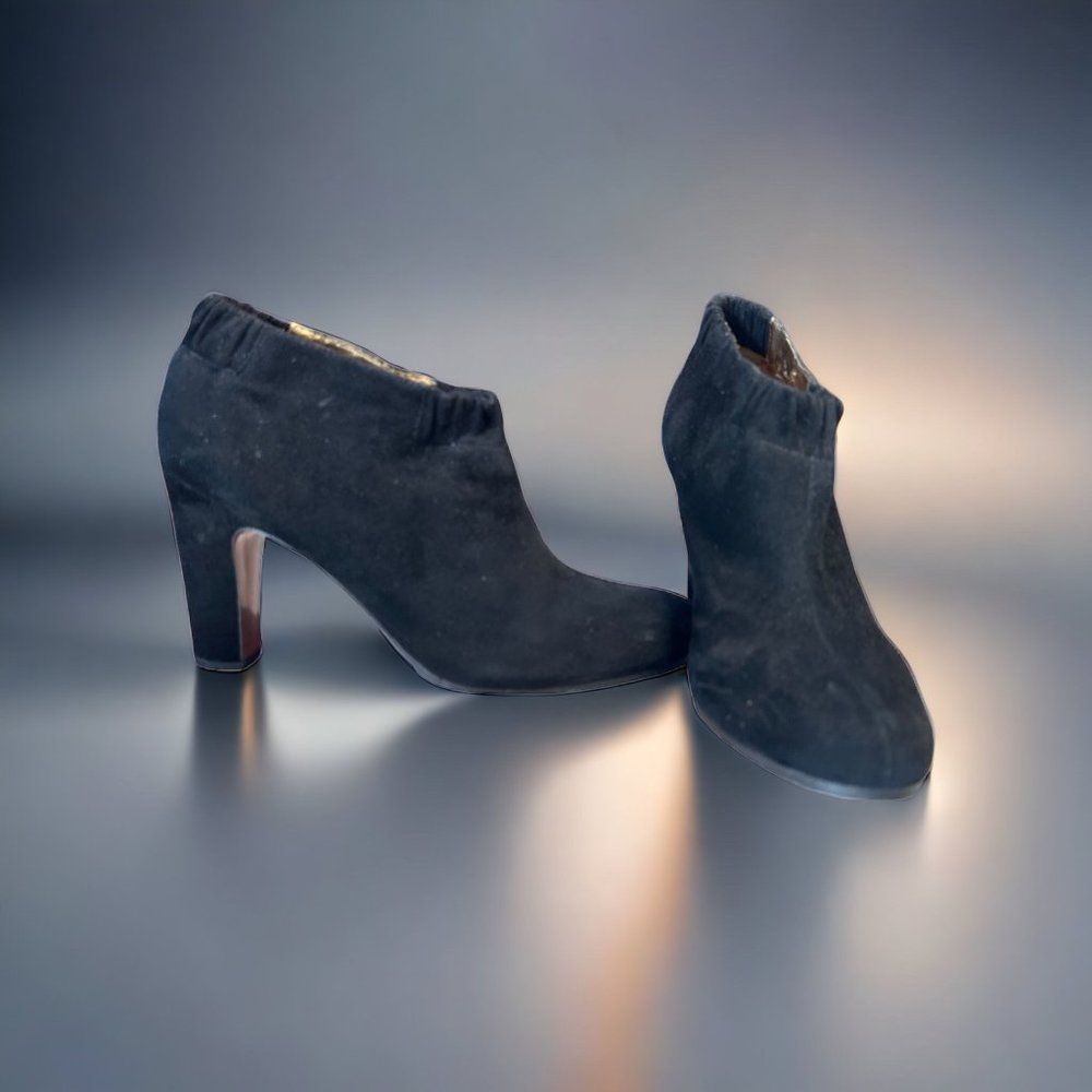 Sam Edelman Black Suede Booties 9